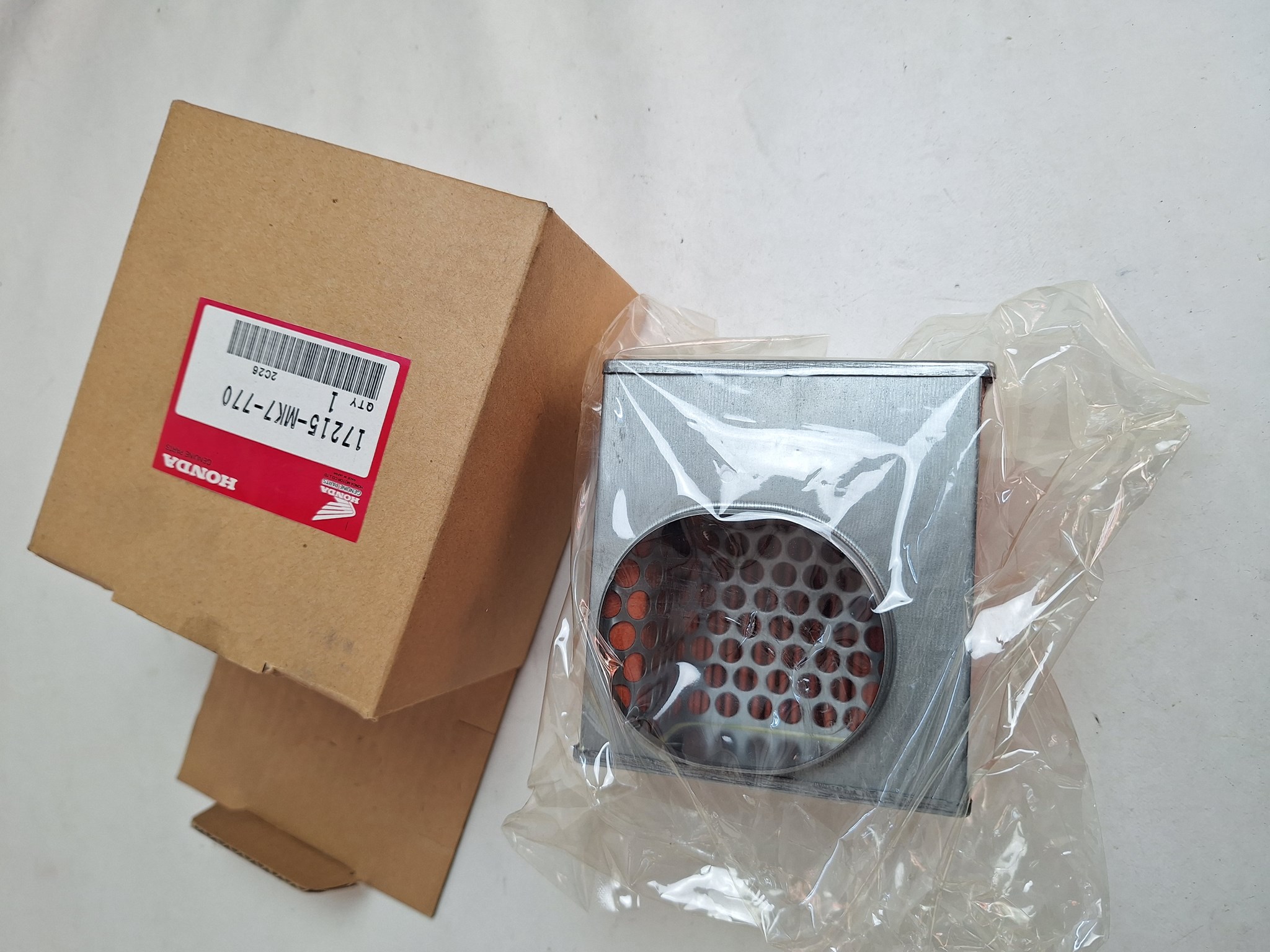 Picture of ELEMENT,AIR CLEAN  17215-MK7-770